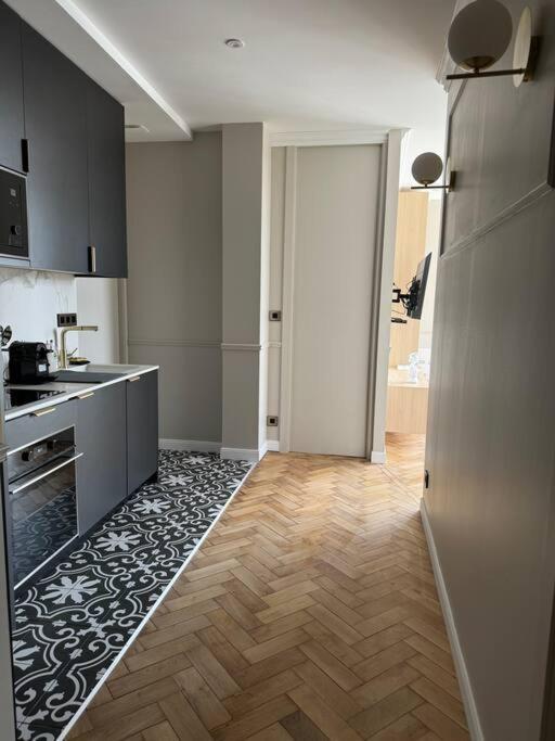 Bel Climatise En Plein Coeur De Appartement *